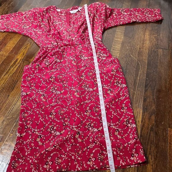 Vintage 80s Red Dainty Floral Cottagecore Deep V-Neck Midi Dress - Picture 15 of 16